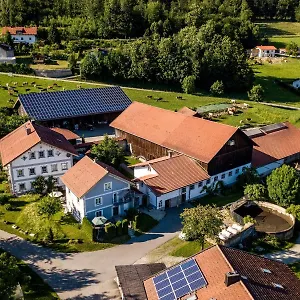 Ferienbauernhof Rosenberger Hauzenberg